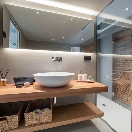 Casa Giorgio Luxury With Stunning View Μενάτζιο