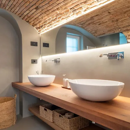 Casa Giorgio Luxury With Stunning View Μενάτζιο