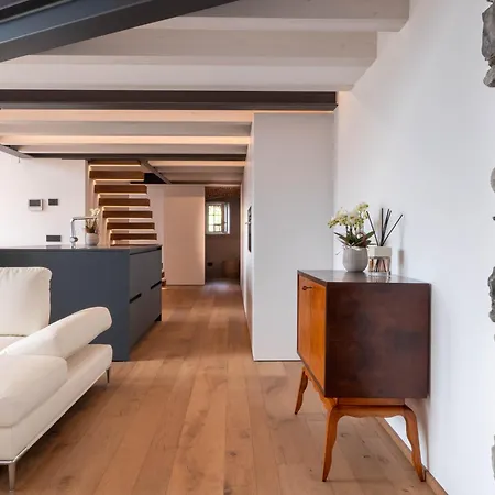 Διαμέρισμα Casa Giorgio Luxury With Stunning View Μενάτζιο