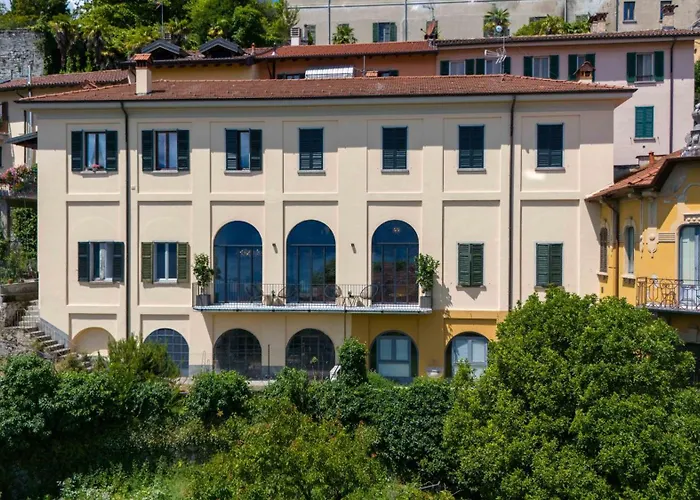 아파트 Casa Giorgio Luxury With Stunning View 메나지오