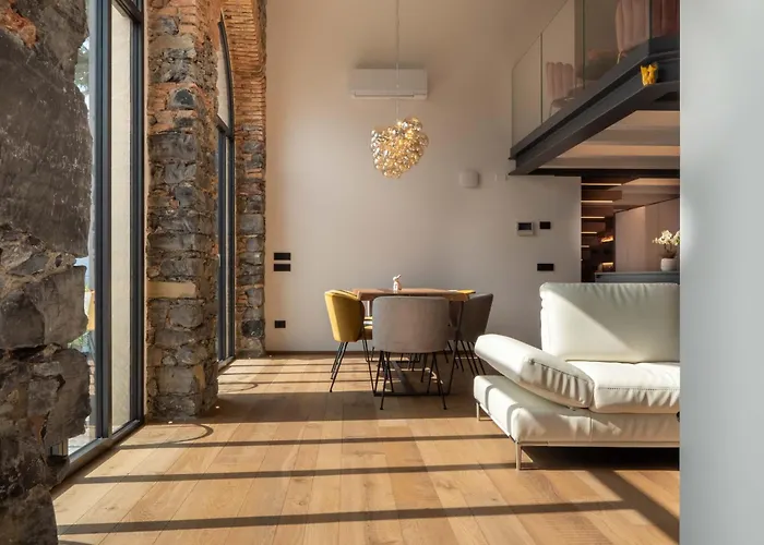 Casa Giorgio Luxury With Stunning View 아파트 *